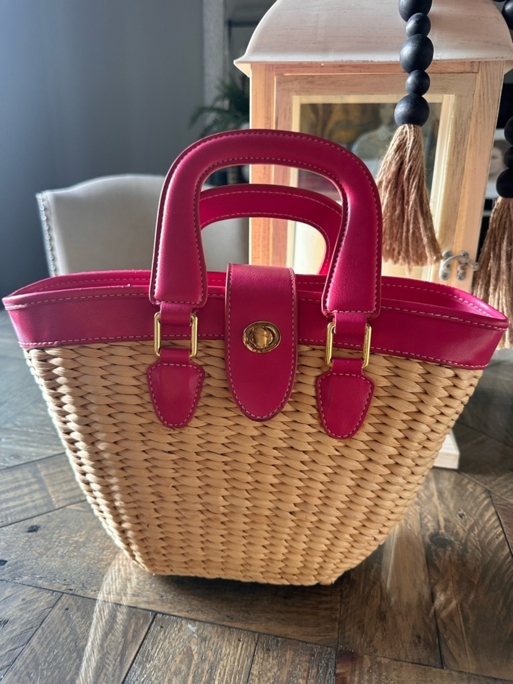 Vtg Cappelli Straworld Straw Purse Pink  Gold Hardware Kentucky Derby Spring